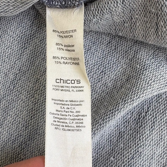 Chico’s cold shoulder top size 2 - Picture 4 of 9